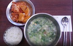 رستوران سین سون سئول ناگتنگ Sinseon Seolnongtang Myeongdong