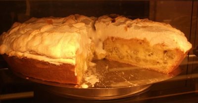 هامبورگ-کافه-گنوسا-Cafe-Gnosa-176904