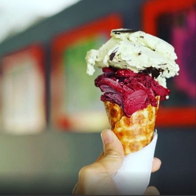 بالی-کافه-گوستو-گلاتاریا-Gusto-Gelato-Caffe-178249