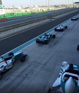 ابوظبی-پیست-اتومبیل-رانی-یاس-مارینا-Yas-Marina-Circuit-178738