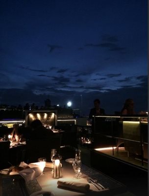بانکوک-رستوران-ورتیگو-گریل-Vertigo-Grill-and-Moon-Bar-181249