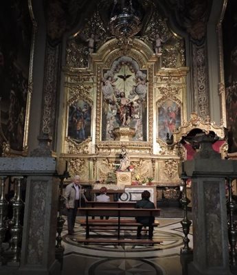 ساراگوسا-کلیسای-جامع-بانوی-پیلار-Basilica-de-Nuestra-Senora-del-Pilar-182071