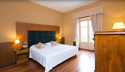 پالرمو-هتل-پرتا-فلیس-Hotel-Porta-Felice-183016