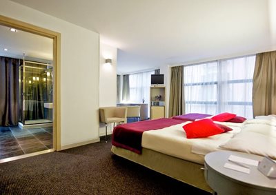 پالرمو-هتل-مرکور-Mercure-Palermo-Centro-183040