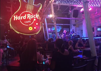 پوکت-کافه-هارد-راک-Hard-Rock-Cafe-Phuket-183705