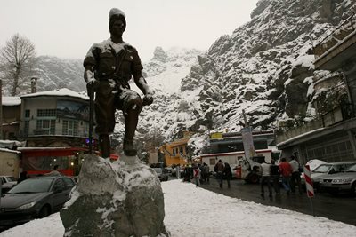 تندیس کوهنورد