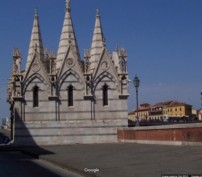 پیزا-کلیسای-سانتا-ماریا-دلا-اسپینا-Santa-Maria-della-Spina-194676