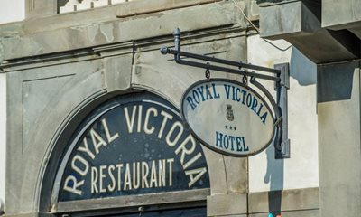 پیزا-هتل-رویال-ویکتوریا-Royal-Victoria-Hotel-194999