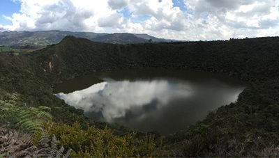 بوگوتا-دریاچه-گوآتاویتا-Lake-Guatavita-196260