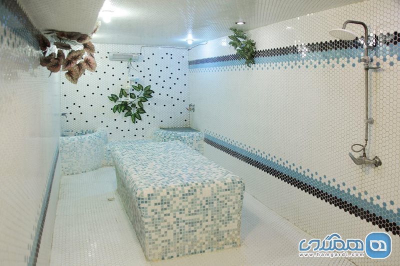 مجموعه ورزشی ارم تهران