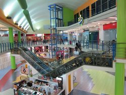 مرکز خرید آبروک مال Albrook Mall