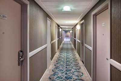 هتل Jurys Inn Brighton
