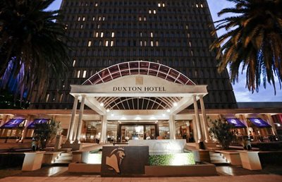 هتل داکستون Duxton Hotel