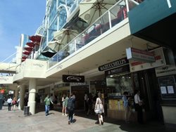 مرکز خرید کاریلون سیتی Carillon City Shopping Centre