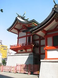 معبد هانازونو Hanazono Shrine