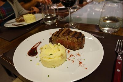 بوینس-آیرس-رستوران-استیک-لوئیز-Steaks-by-Luis-200589