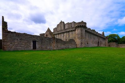 ادینبورگ-قلعه-کریگ-میلر-Craigmillar-Castle-201853