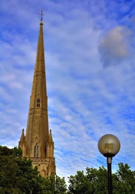 بریستول-کلیسای-سنت-ماری-St-Mary-Redcliffe-Church-202054