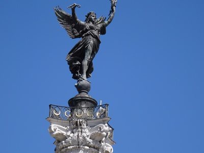 بوردو-مجسمه-یادبود-Monument-aux-Girondins-203257