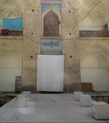 شیراز-امامزاده-بی-بی-دختران-203619
