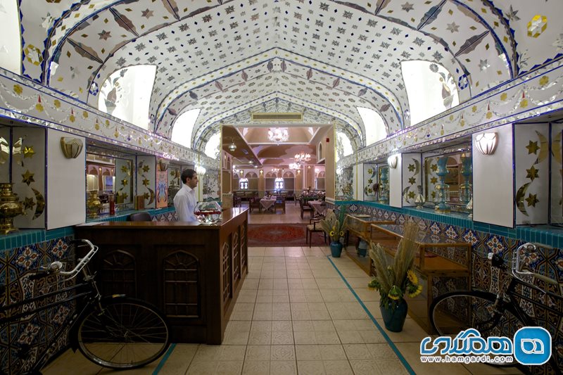 رستوران سنتی هتل بین المللی اسپیناس خلیج فارس