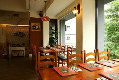 تایپه-کافه-رستوران-سکند-فلور-Second-Floor-Cafe-204627