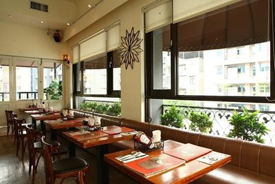 تایپه-کافه-رستوران-سکند-فلور-Second-Floor-Cafe-204620