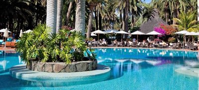 هتل ساحلی پالم بیچ Seaside Palm Beach