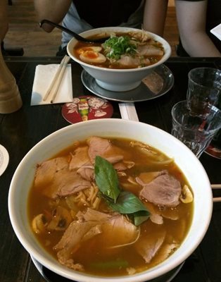 دوسلدورف-رستوران-ژاپنی-نانیوا-Naniwa-Noodle-Soup-209238