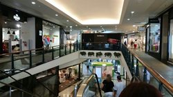 مرکز خرید ویا کاتارینا Via Catarina Shopping