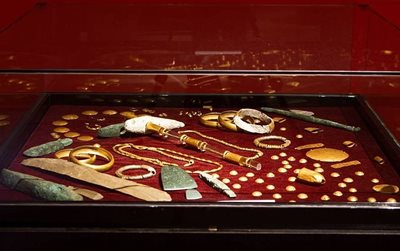 وارنا-موزه-باستان-شناسی-وارنا-Varna-Archaeological-Museum-211091
