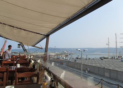 وارنا-رستوران-مستر-بابا-Restaurant-M-R-Baba-211952