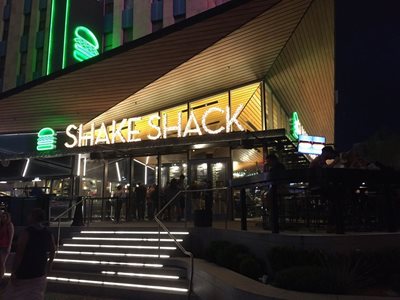 فست فود Shake Shack