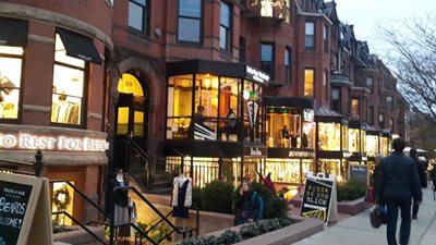 بوستون-خیابان-نیوبری-Newbury-Street-212323