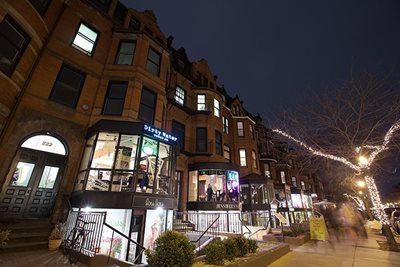 خیابان نیوبری Newbury Street