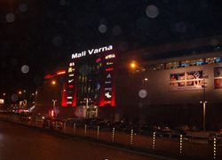 مرکز خرید وارنا Varna Mall
