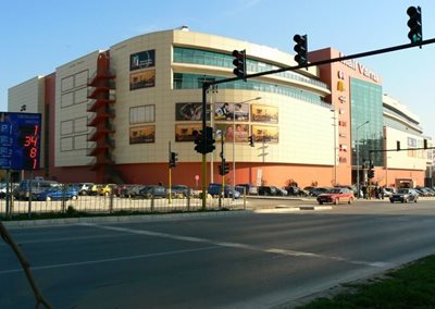 وارنا-مرکز-خرید-وارنا-Varna-Mall-213420