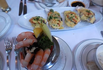 ونکوور-رستوران-Joe-Fortes-Seafood-Chop-House-214627