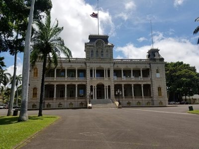 کاخ لولانای Iolani Palace
