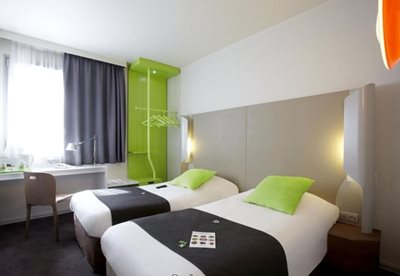لیون-هتل-کامپانیل-Hotel-Campanile-Lyon-Centre-Gare-Part-Dieu-221543