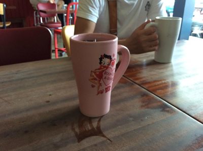 هاوایی-کافه-بوگارت-Bogart-s-Cafe-221820