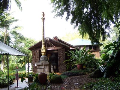 هاوایی-صومعه-هندو-کائوآئی-Kauai-s-Hindu-Monastery-221972