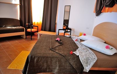ساردینیا-هتل-hotel-Hr-costa-rei-sul-mare-224809