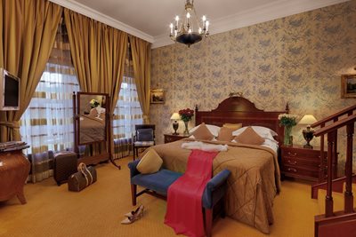 سن-پترزبورگ-هتل-کمپینسکی-Kempinski-Hotel-225260
