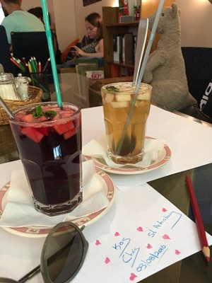 سن-پترزبورگ-کافه-زوم-Zoom-Cafe-225425