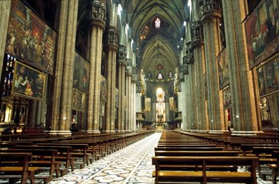 میلان-کلیسای-جامع-دومو-Piazza-del-Duomo-227511