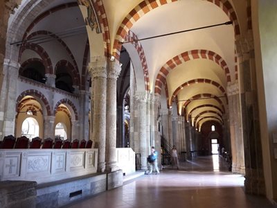 میلان-کلیسای-اسقف-سنت-آمبروز-Basilica-di-Sant-Ambrogio-227547