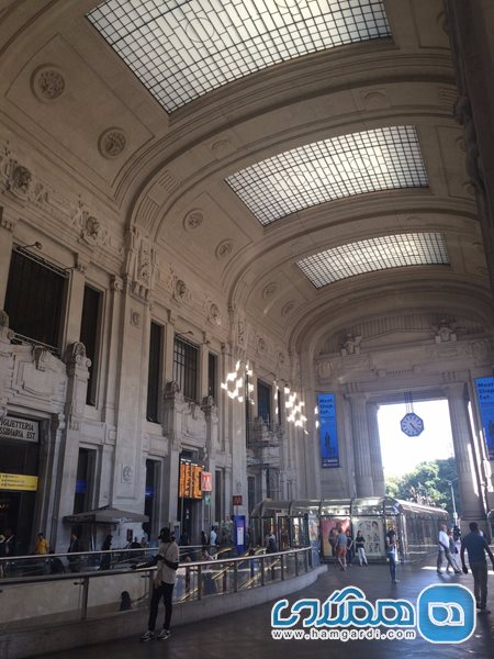ایستگاه مرکزی میلان Central Station of Milan