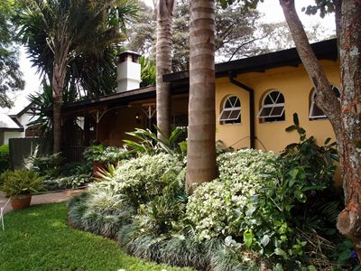 نایروبی-کافه-رستوران-Karen-Blixen-Coffee-Garden-230301