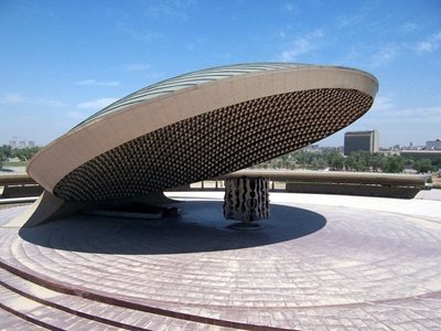 بنای یادبود سربازان گمنام The Monument to the Unknown Soldier